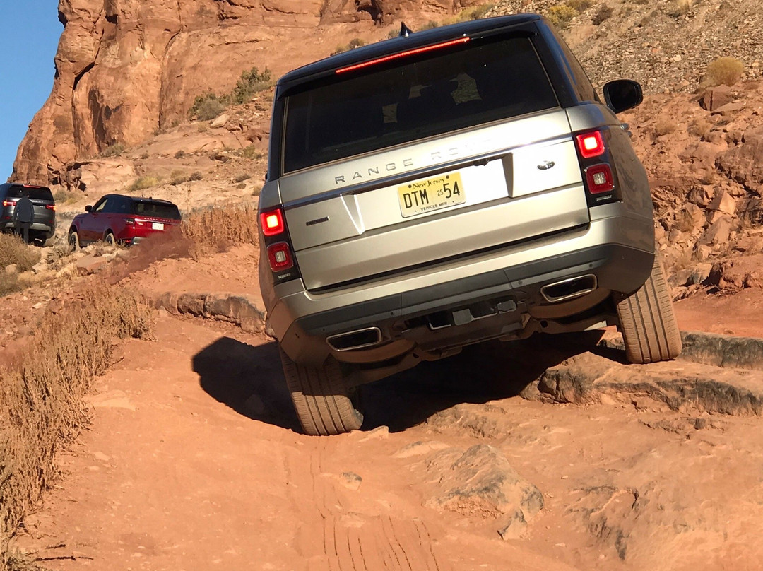 Land Rover Adventure Travel Moab-莫阿布必去景点