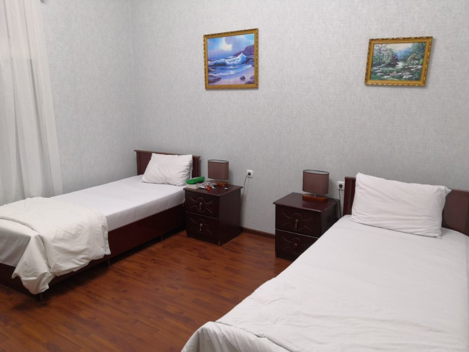 Ideal Hotel主图