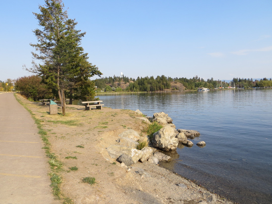 Lakeside Community Park景点图片