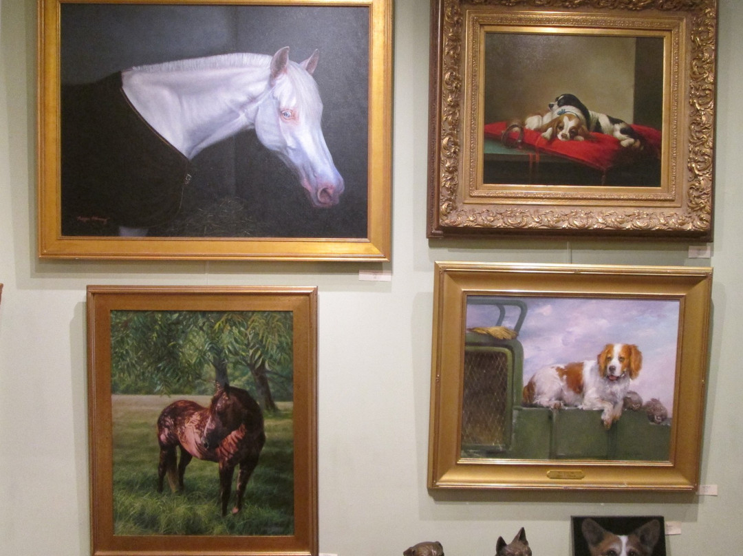 Dog & Horse Fine Art & Portraiture and Sculpture Garden景点图片