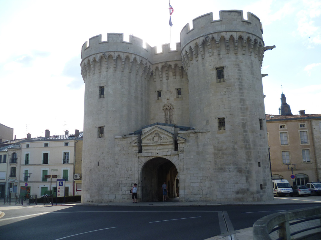 Porte Chaussée-凡尔登必去景点