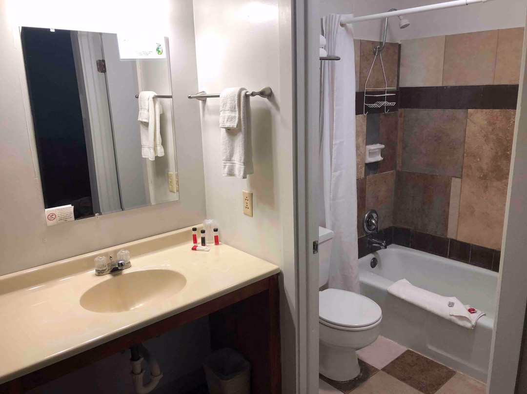 Autumn's Inn Pizza主图