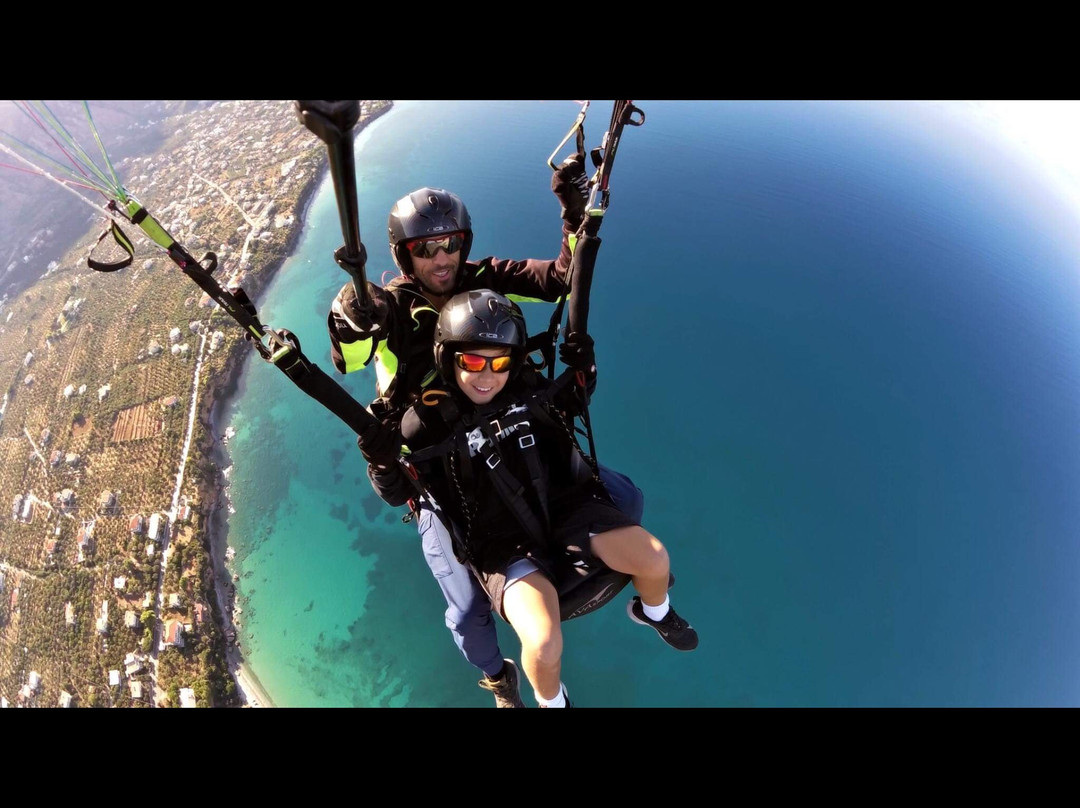 Addictive Flights - Paragliding Kalamata景点图片