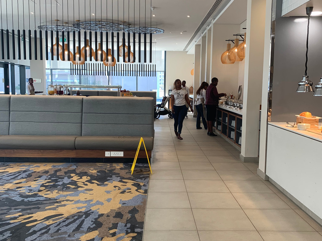 Hilton Garden Inn Gaborone主图