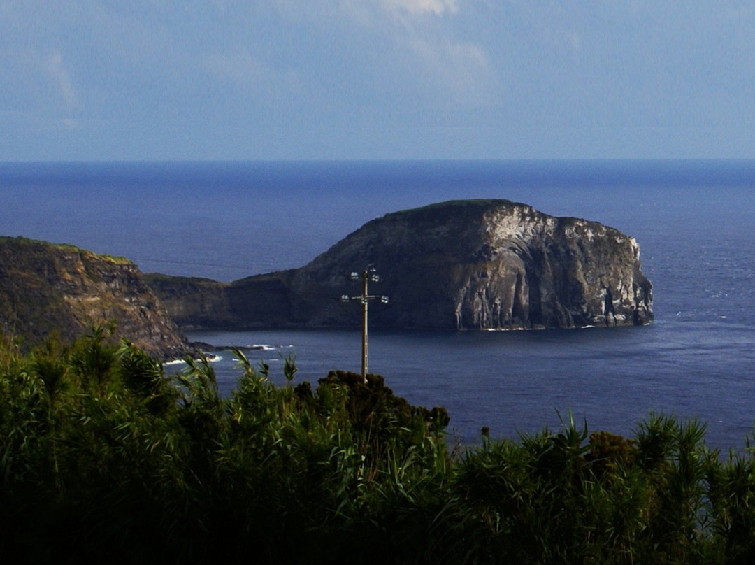 Morro de Castelo Branco-Faial Island必去景点