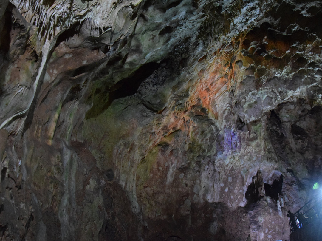 Ghoori Ghaleh Cave-Paveh必去景点