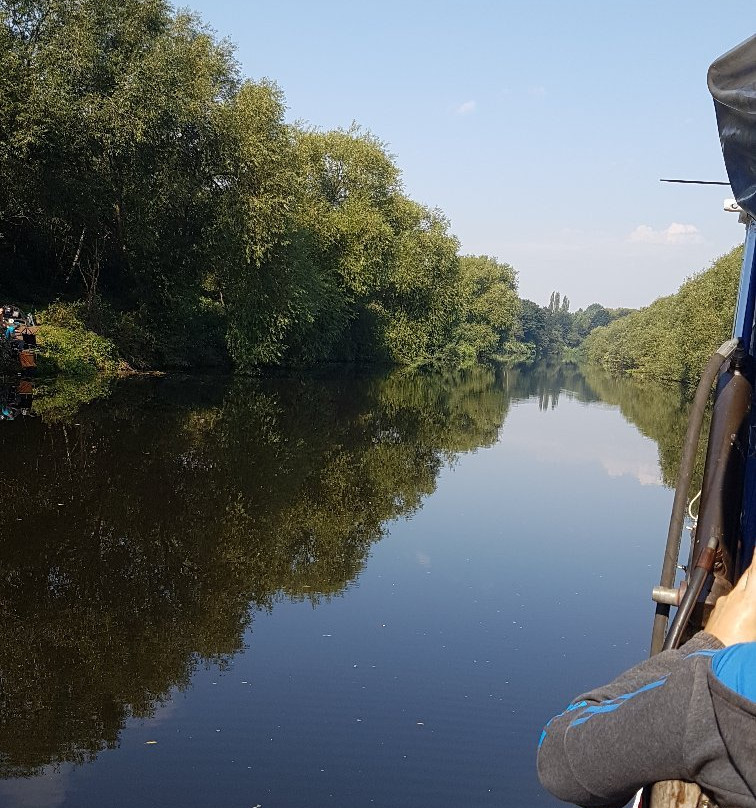 Sprotbrough Riverboat景点图片