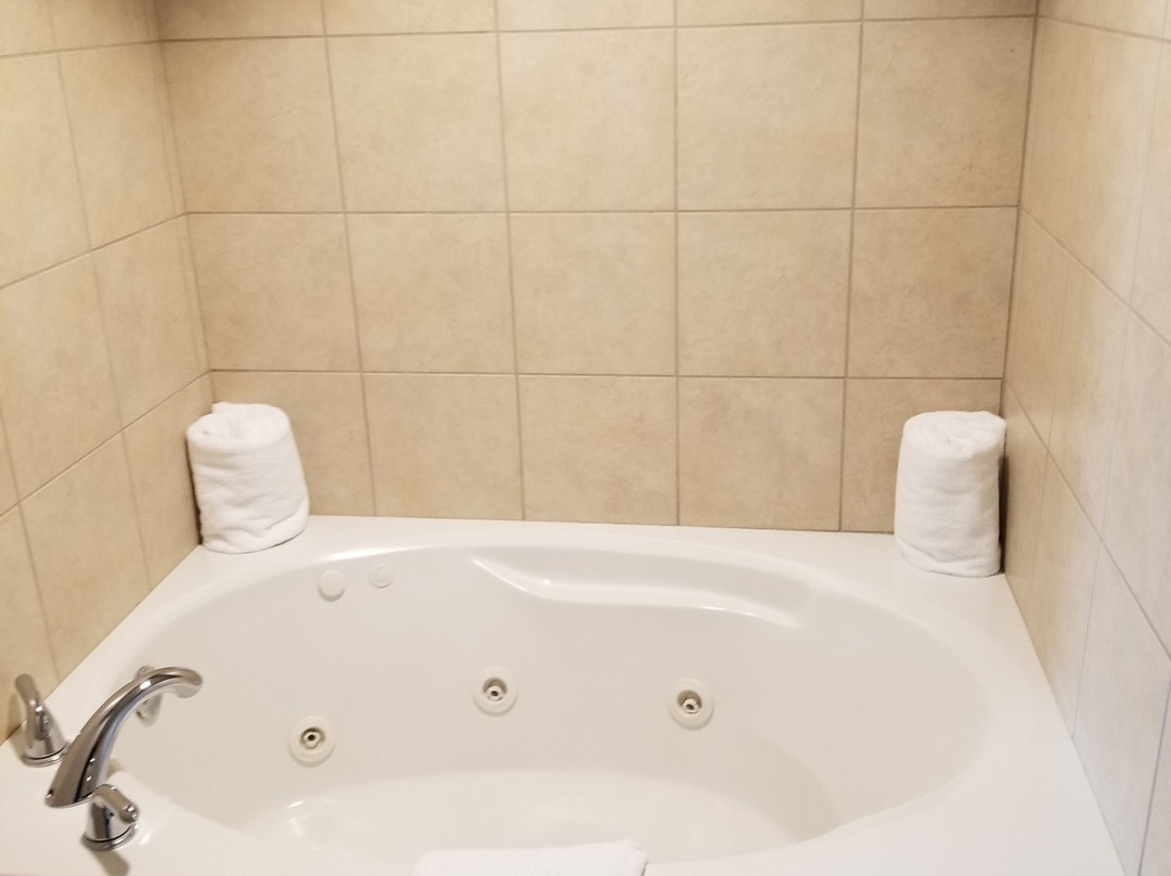 德梅因/厄班戴尔希尔顿花园酒店主图