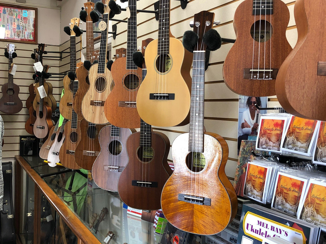 Mele Ukulele-怀露库必去景点