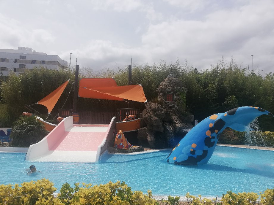 Piscinas y Padel Pinosolo景点图片