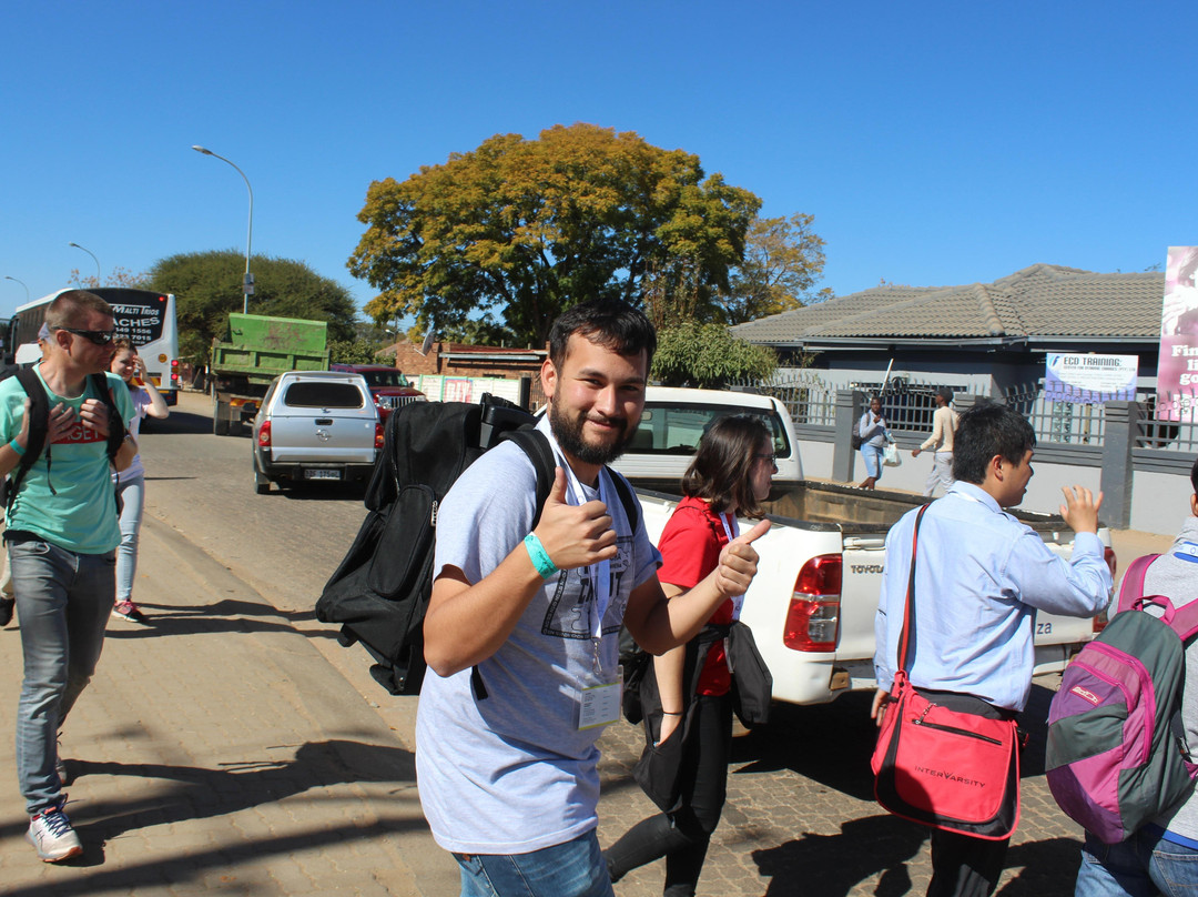 M Court Township Tours-贝拉贝拉必去景点