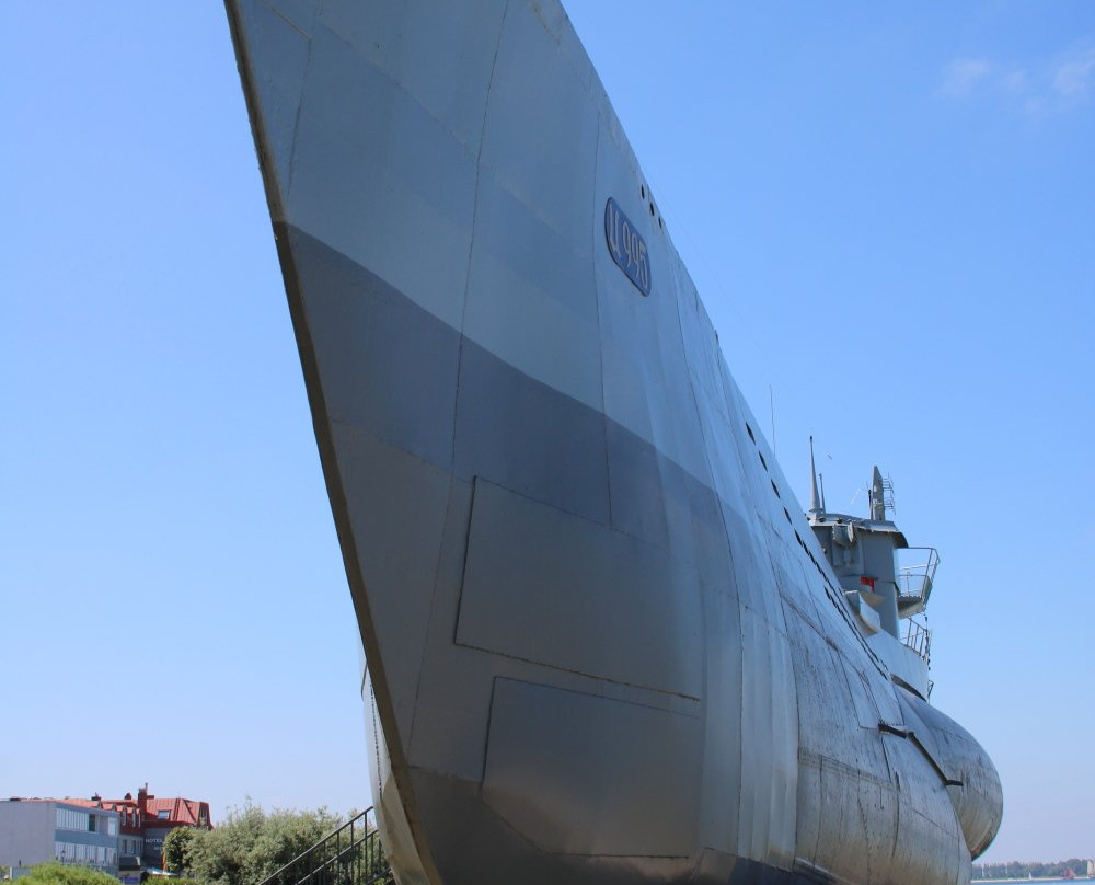 German Submarine U-995景点图片