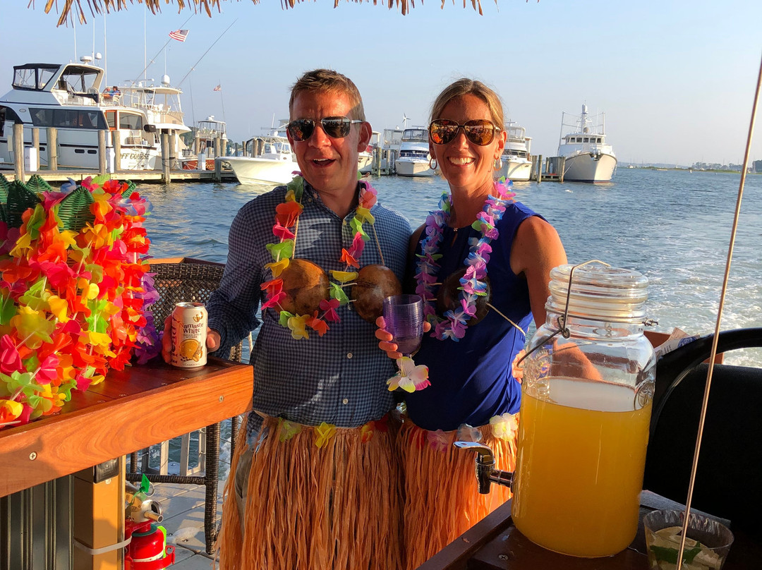 Tiki Bar Cruises.com-神秘河必去景点