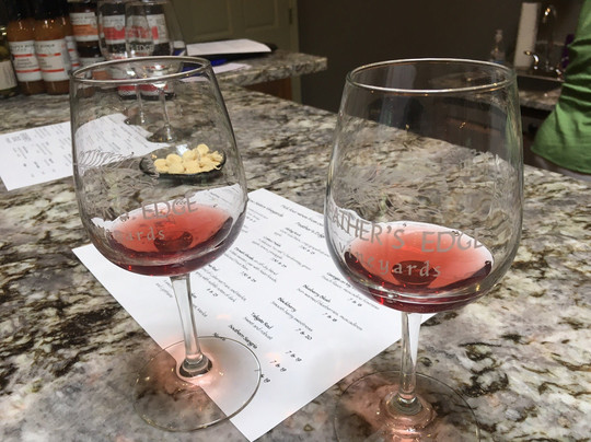 Feather's Edge Vineyards-Ball Ground必去景点