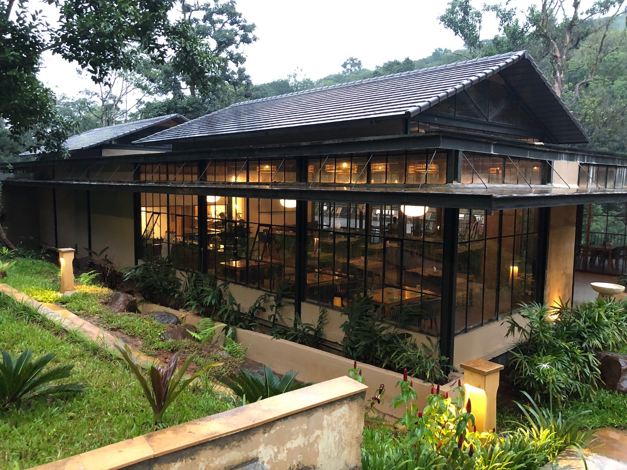 Ayatana Coorg-官方