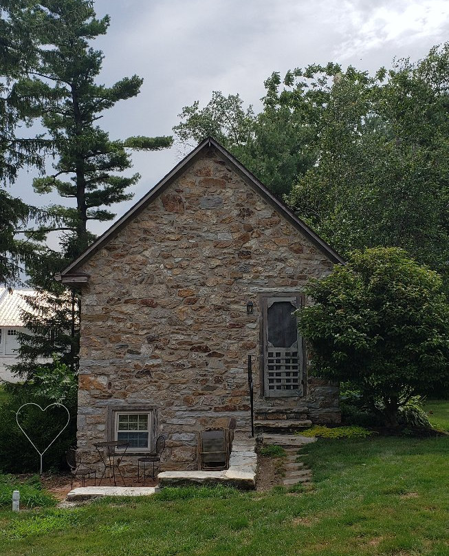 The Olde Stone Guesthouse主图