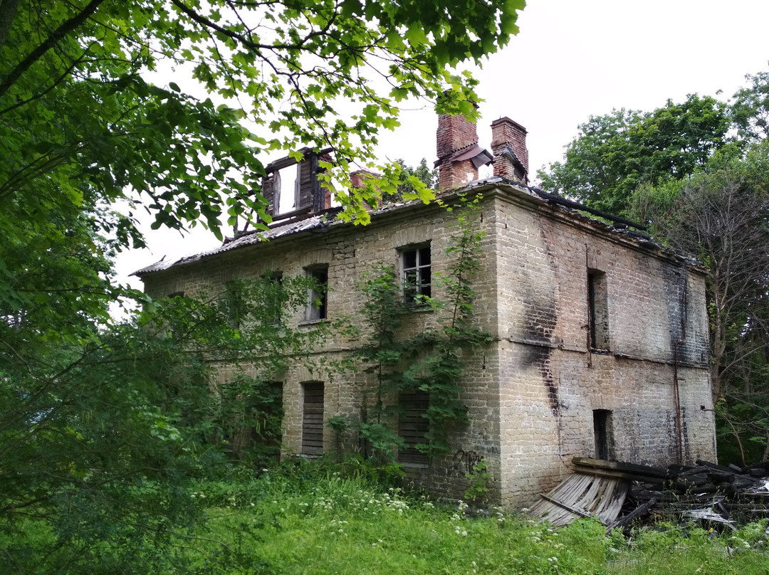 Radon Lake景点图片