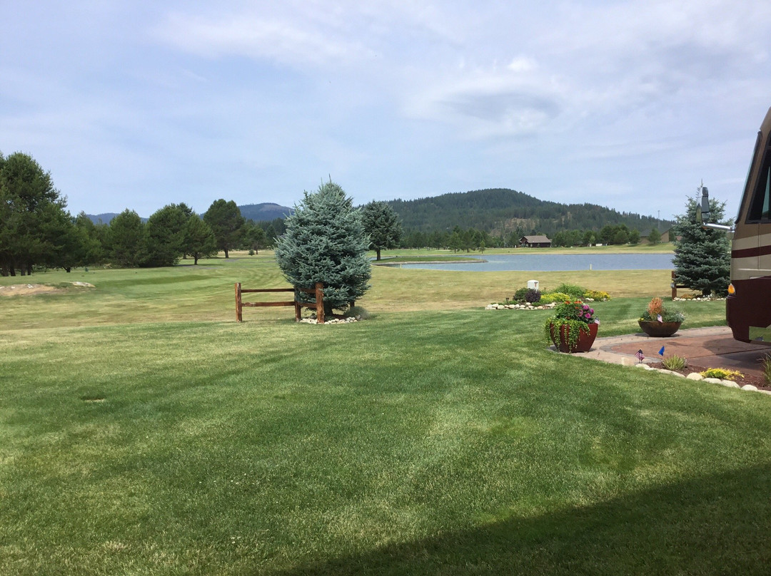 StoneRidge Motor Coach Village