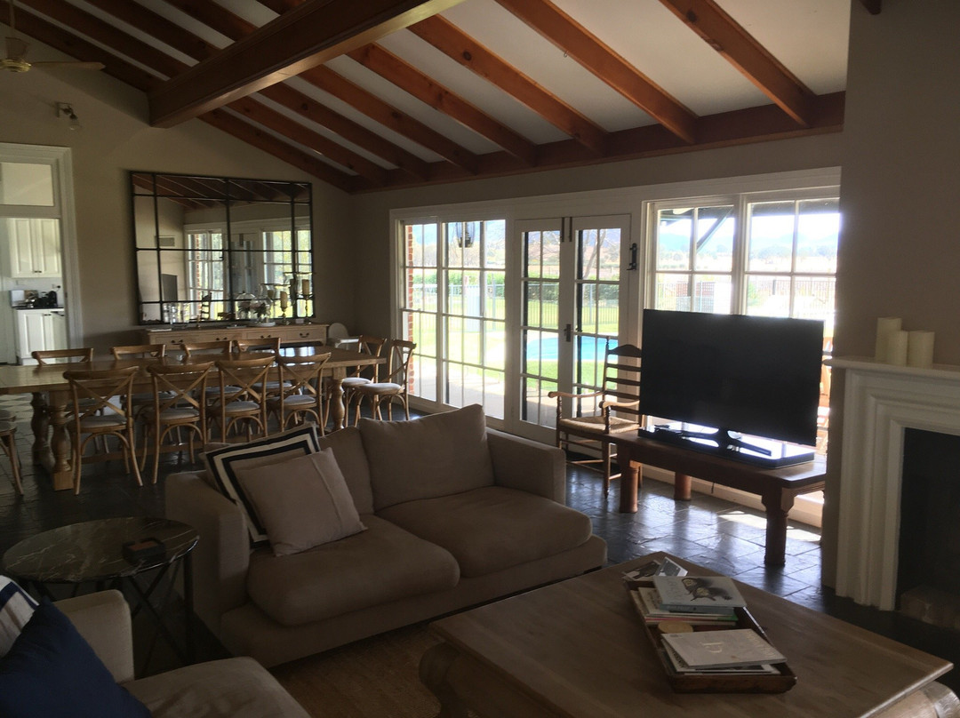 Tinonee Vineyard Estate-Broke必去景点