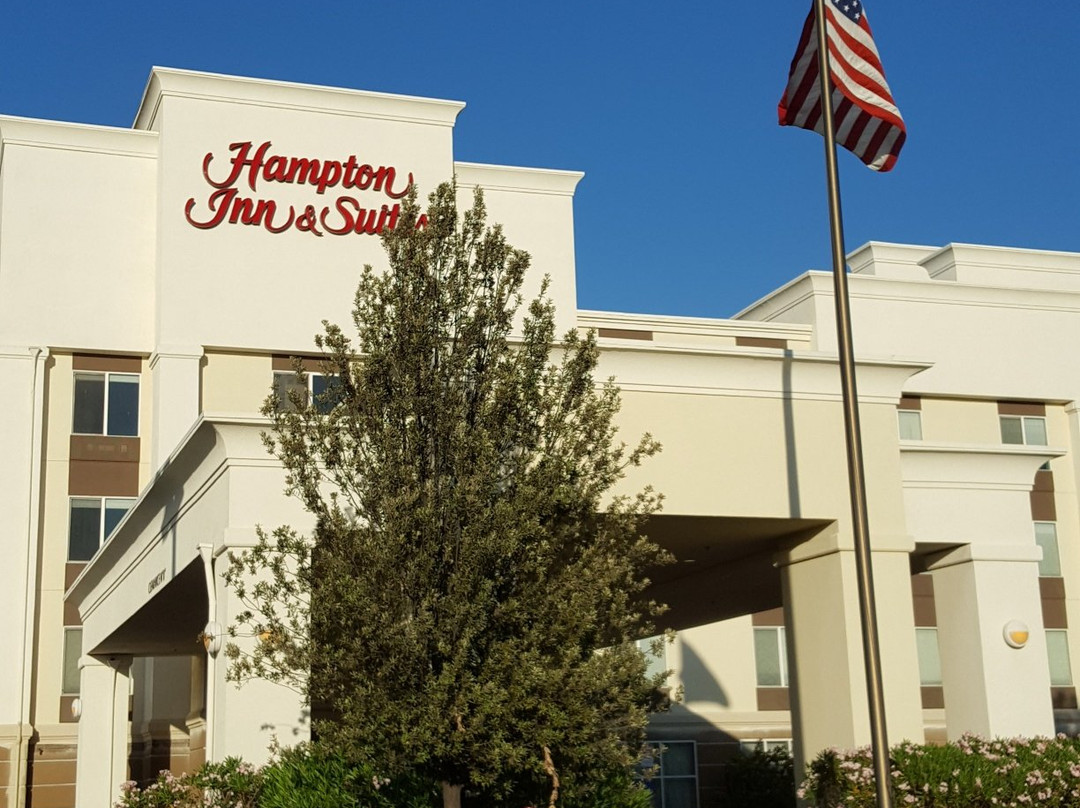 Hampton Inn & Suites Fresno主图