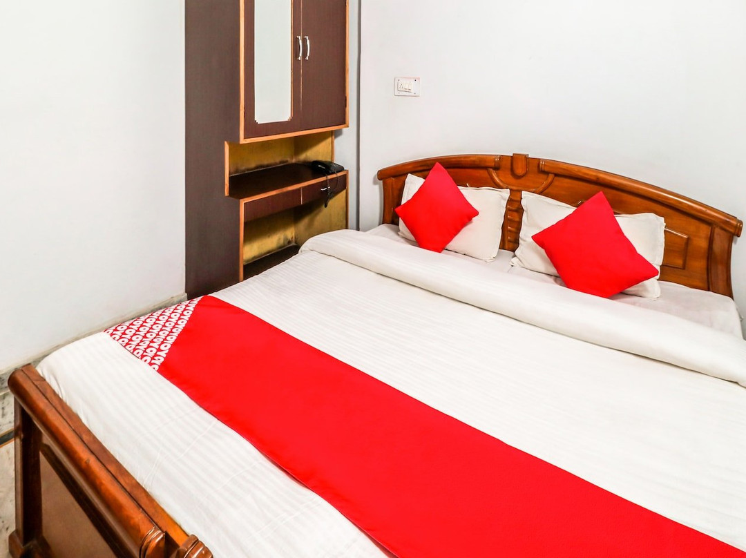 OYO 25077 Hotel Ashoka Regency主图