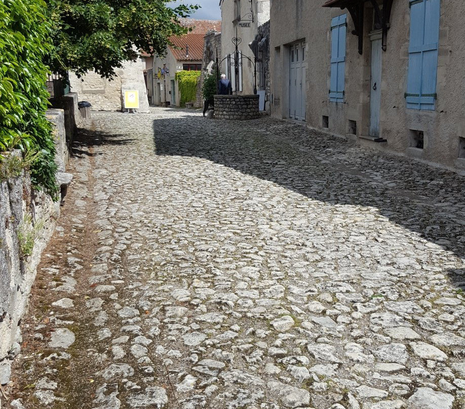 Detours et Fantaisies景点图片