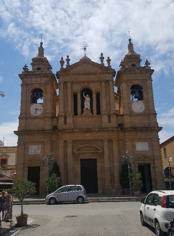 Basilica Soluntina Sant'Anna景点图片