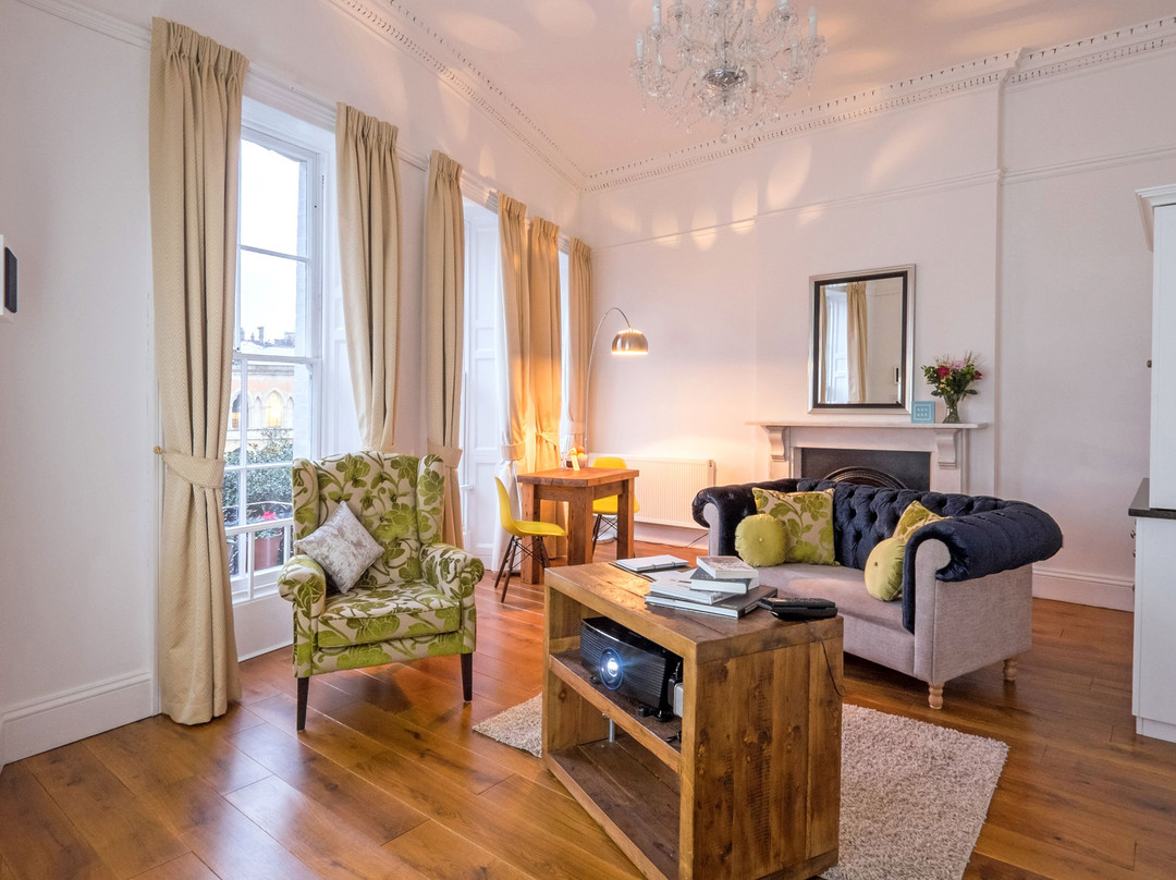 The Berkeley Square Hotel