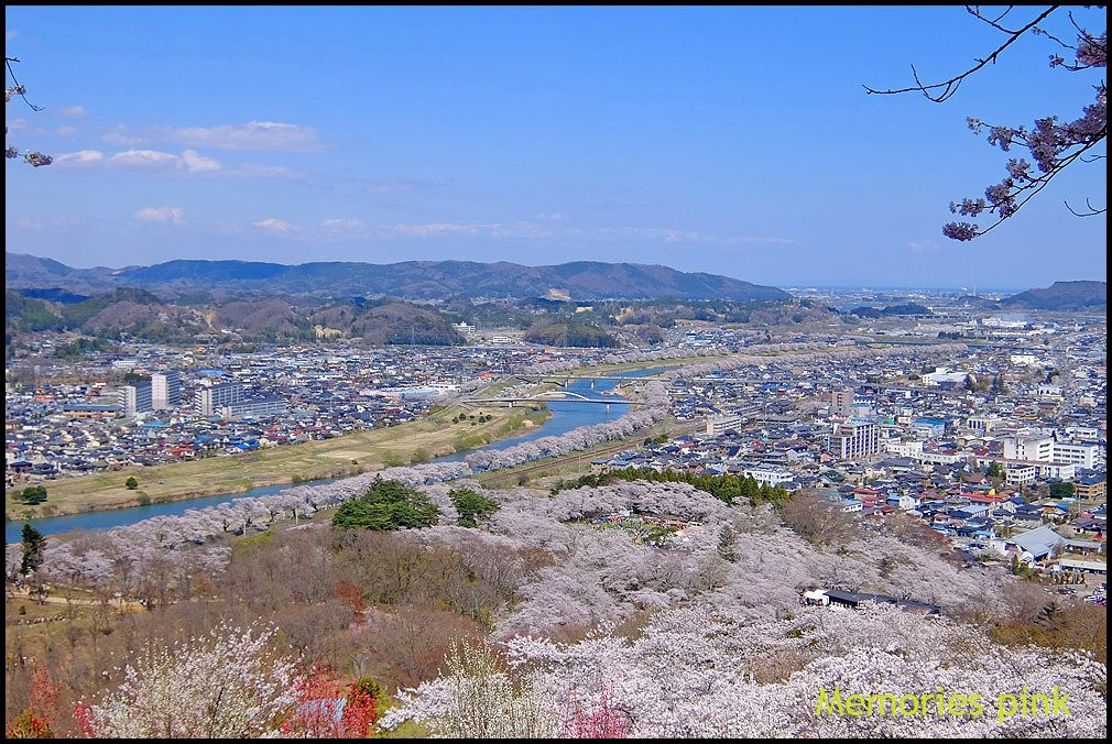 Funaoka Castle Ruins景点图片