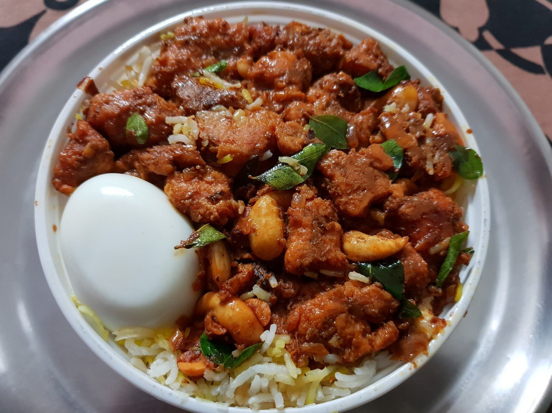 Hotel Sree Krishna Grand主图