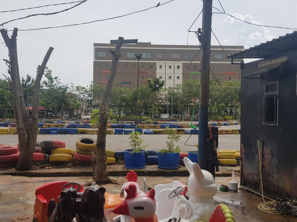 Golden City Go-Kart-Batu Ampar必去景点