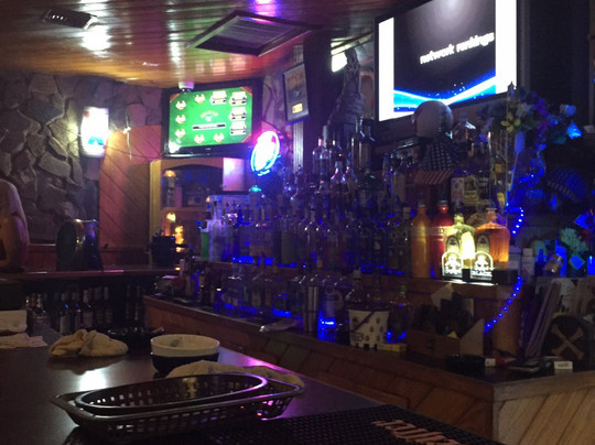 Castaways Bar and Grill-克里斯特尔里弗必去景点