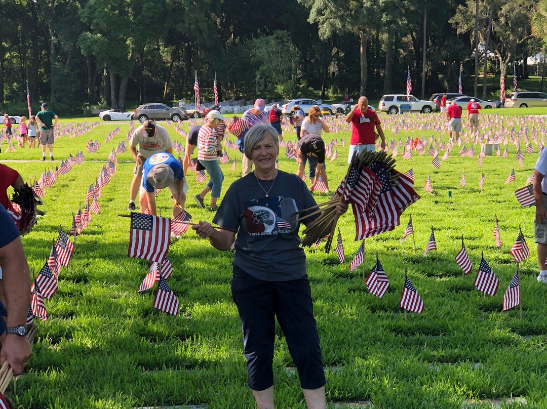 Florida National Cemetery-Bushnell必去景点