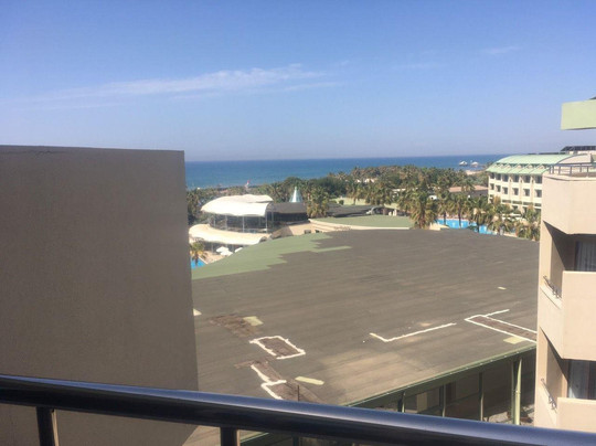 VONRESORT Golden Coast主图