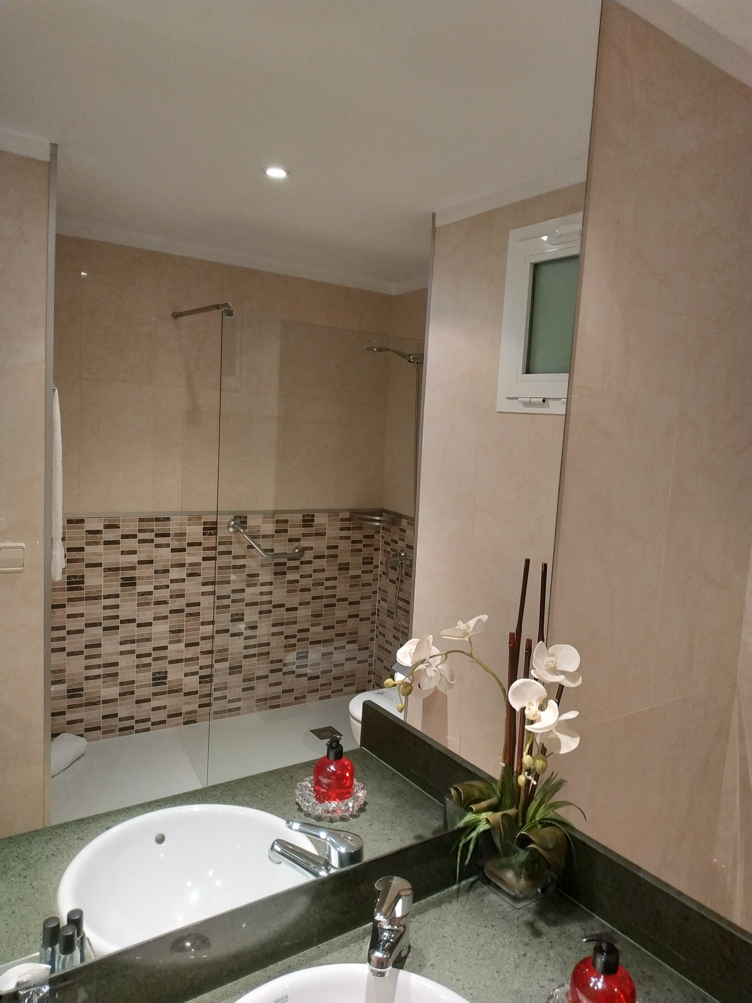 索罗拉特罗酒店-portrait