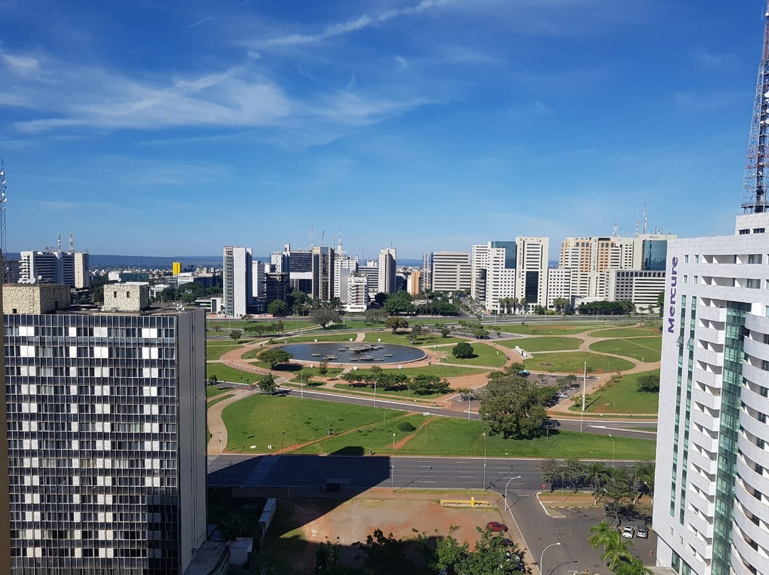 巴西利亚埃舒美爵酒店主图