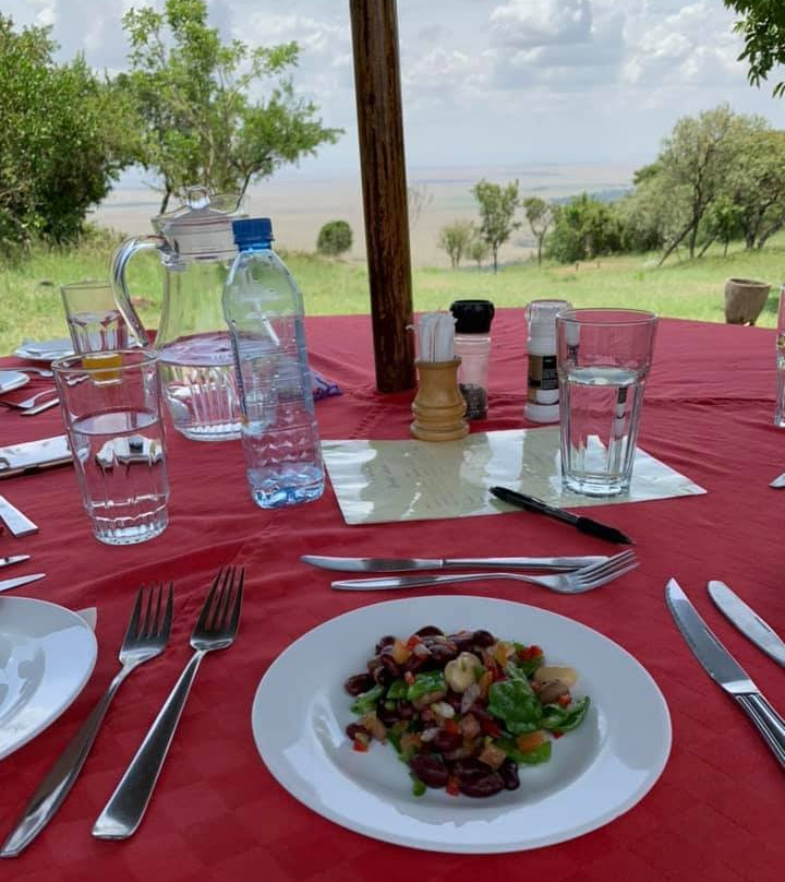 马拉锡里亚豪华帐篷营地旅馆主图