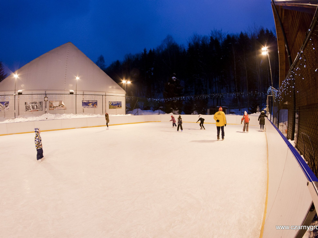 Czarny Groń Ice Skating Rink景点图片
