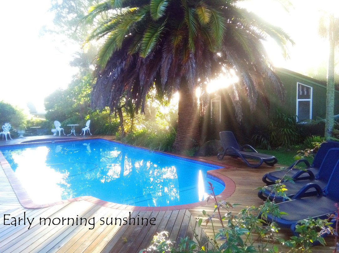 Colonial House Motel主图