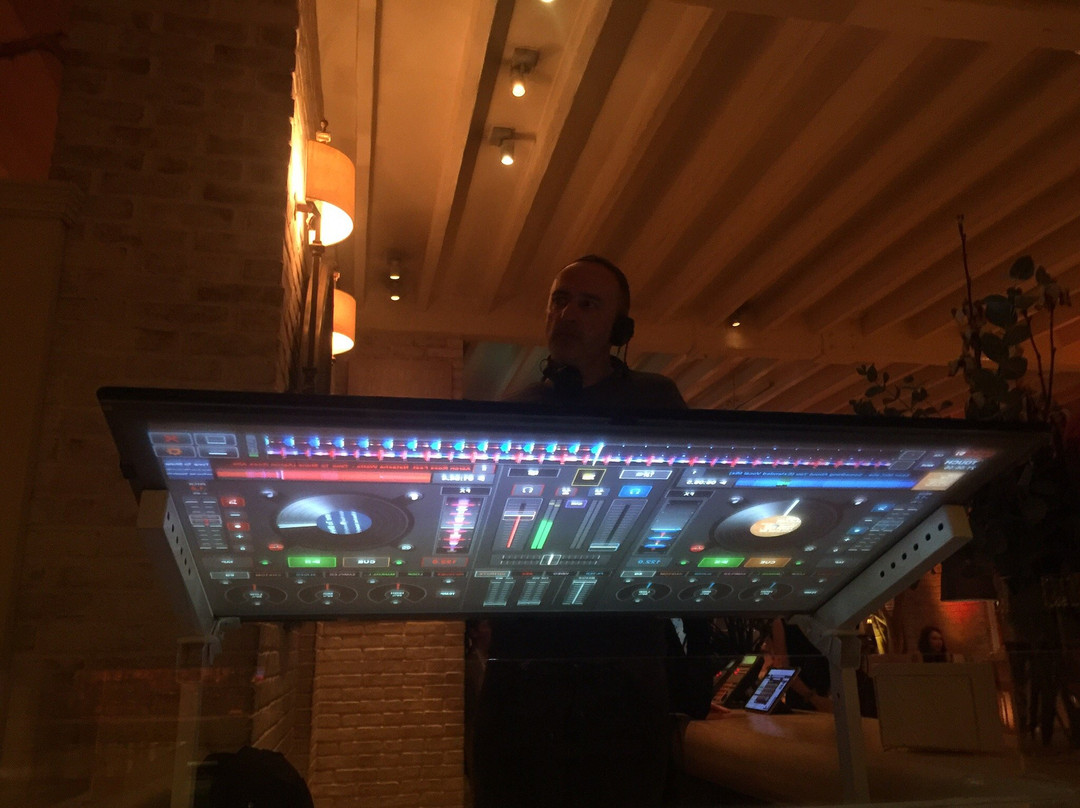 Australasia Restaurant and Bar