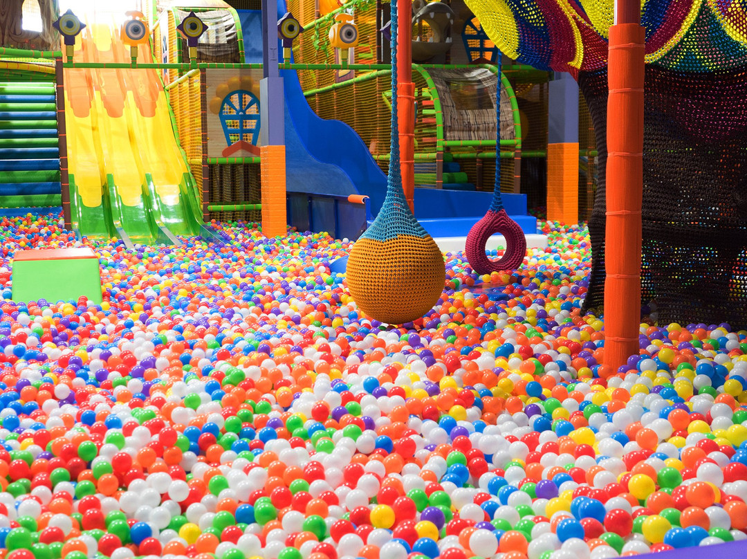 Rainbow Town Play Centre-格伦韦弗利必去景点