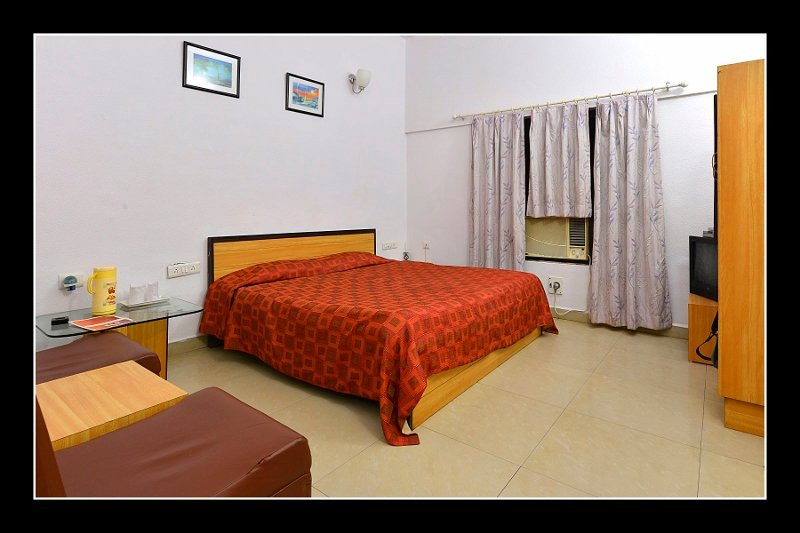 Tourist Motel Pipariya主图