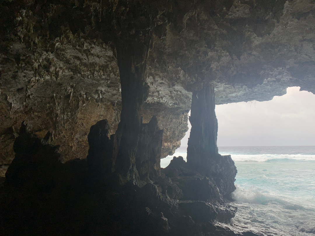 Palaha Cave-阿洛菲必去景点
