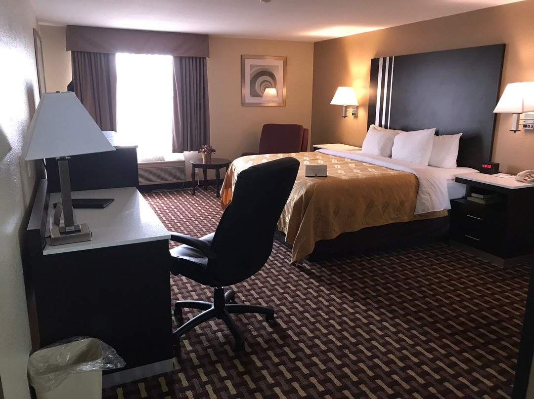 Quality Inn & Suites Middletown - Franklin主图
