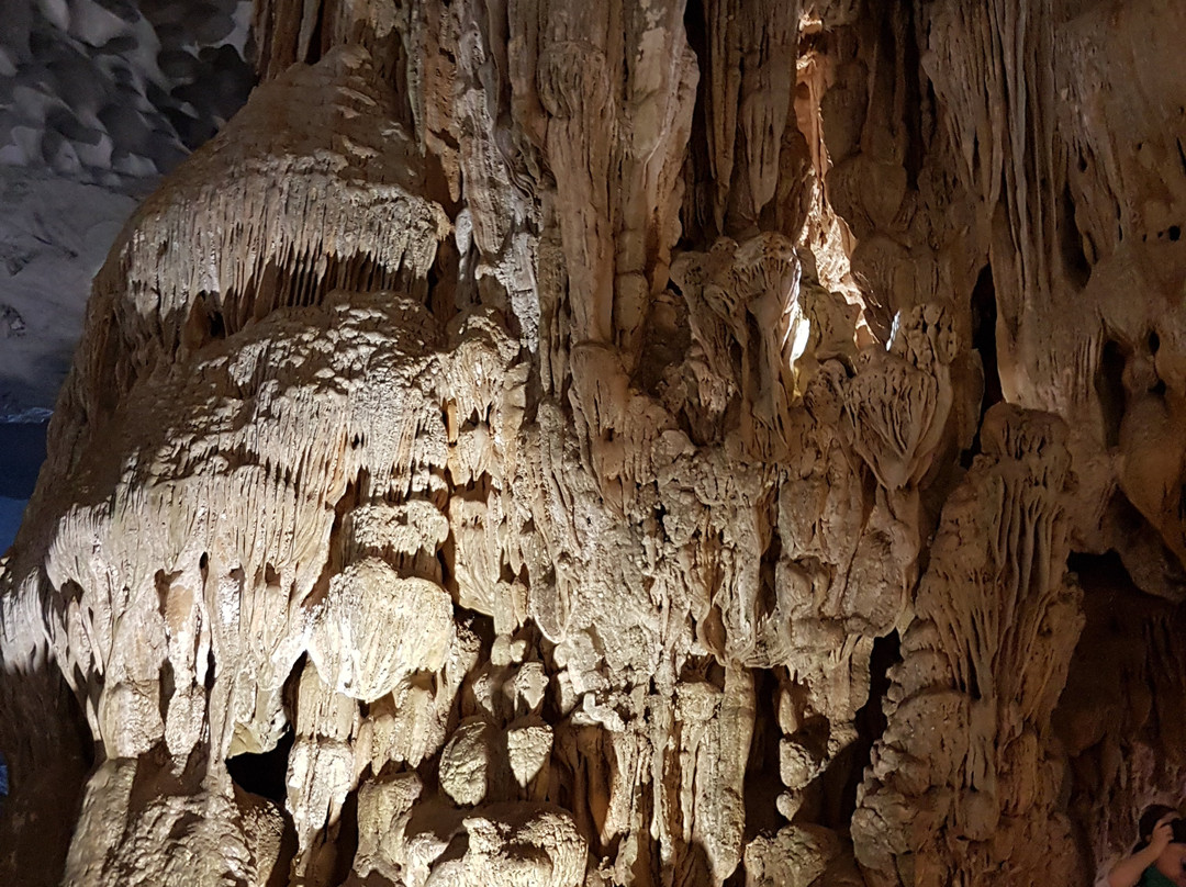 Sung Sot Cave-下龙湾必去景点