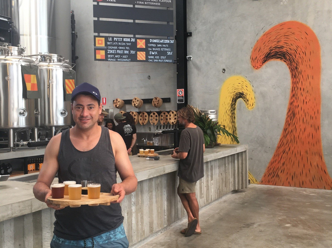 Behind the Barrel Byron Bay-拜伦湾必去景点