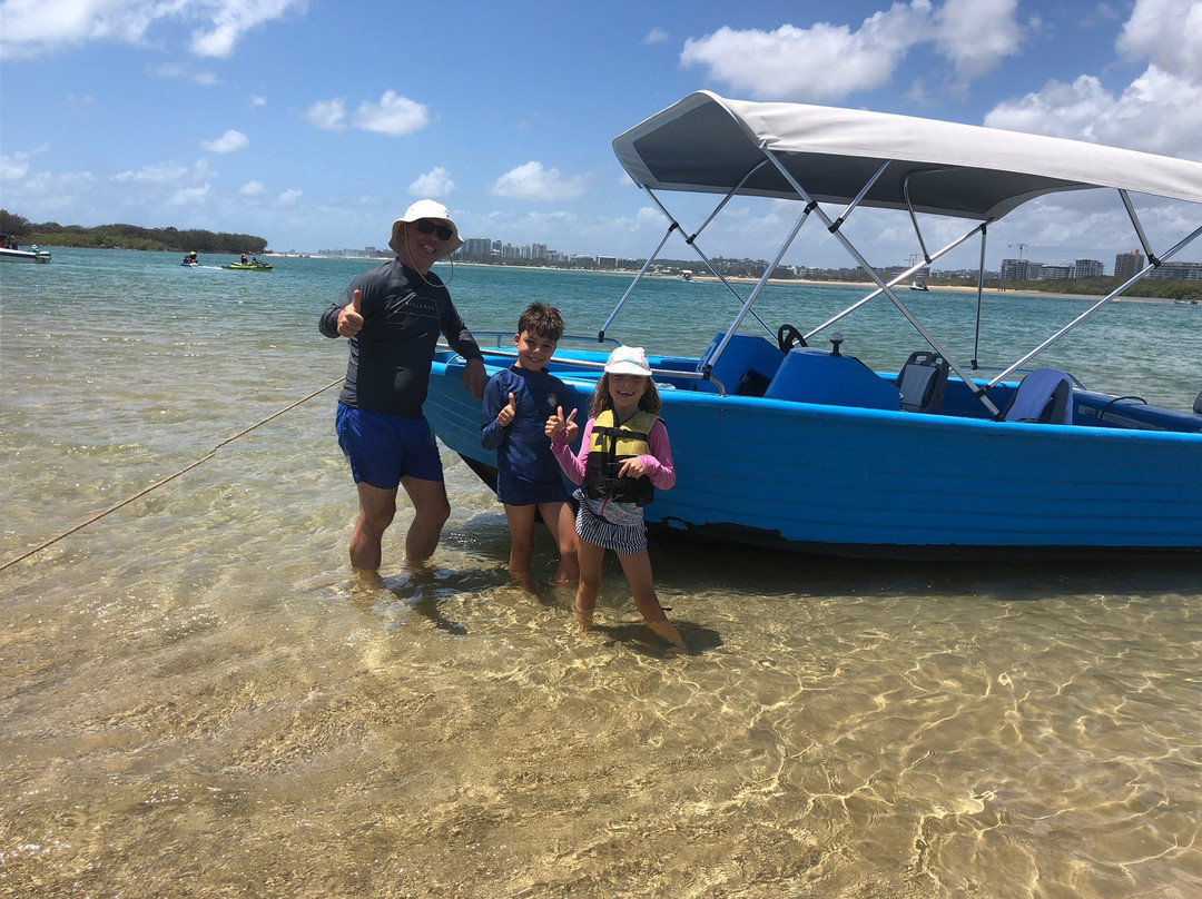 Swan Boat Hire-Maroochydore必去景点