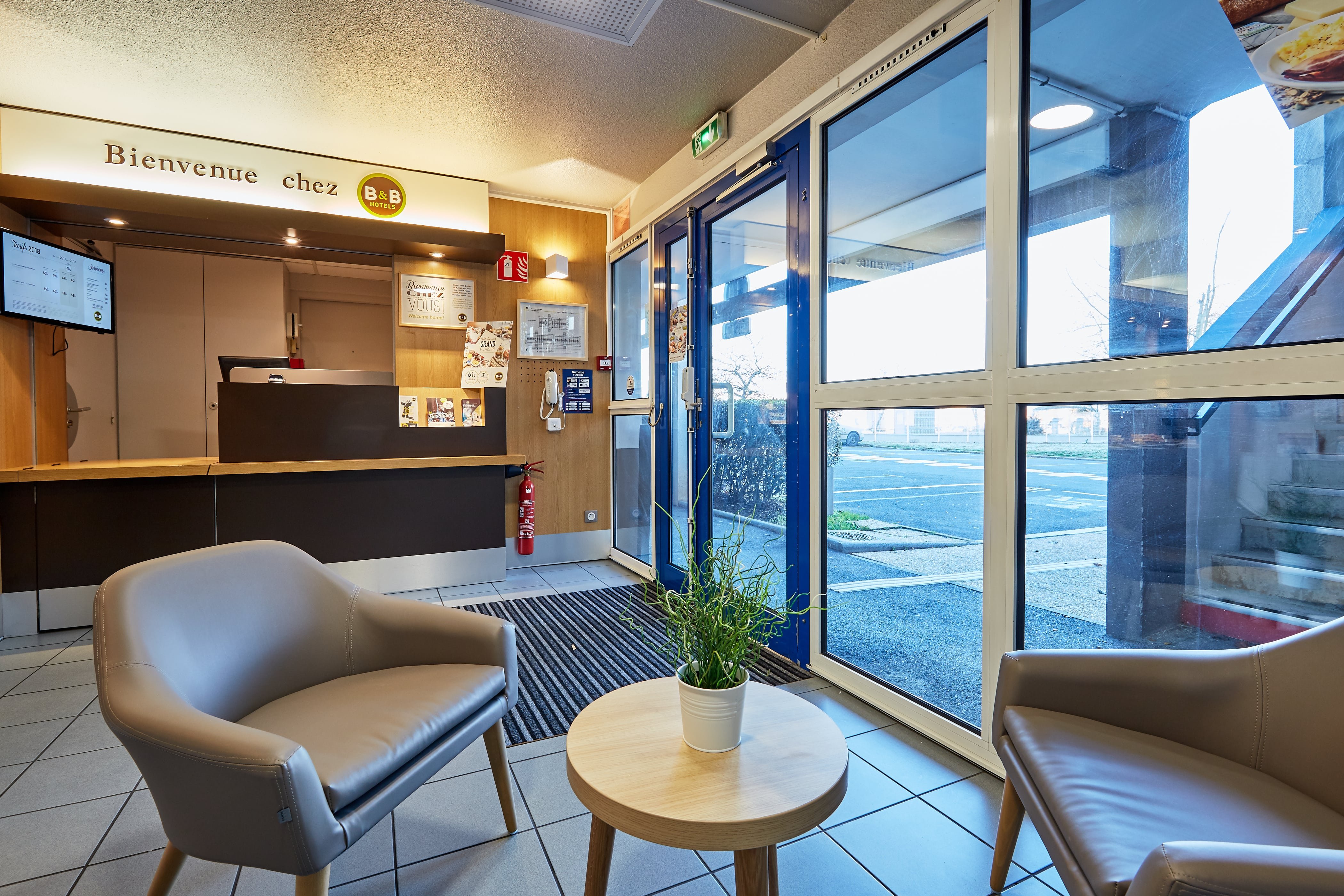 B&B HOTEL Caen Sud-官方