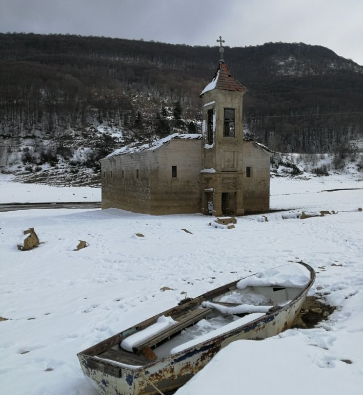 Old Mavrovo Church景点图片