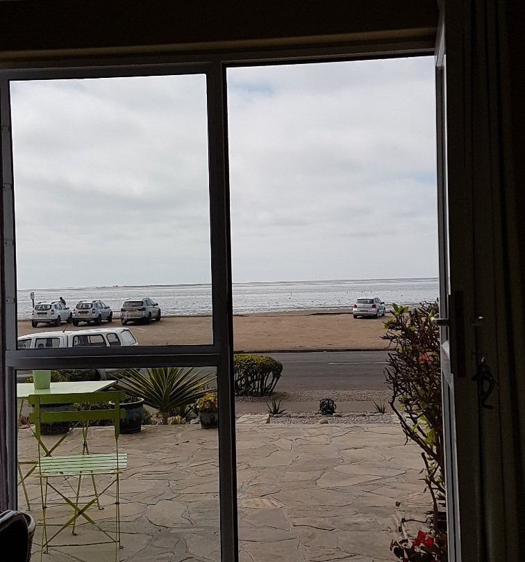 拉冠尔洛瑟酒店主图